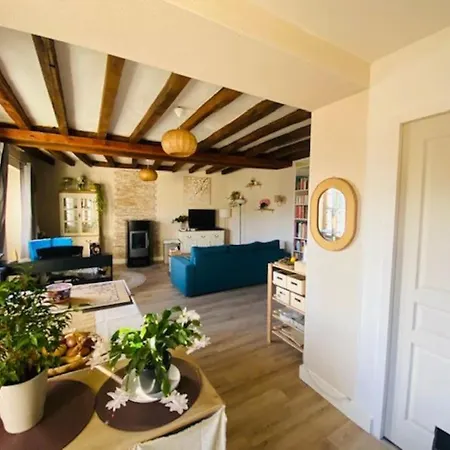 Maison Ancienne Renovee Bord De Loire